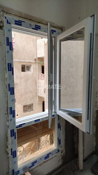 في مصر سلك مفصلي بي في سي متحرك