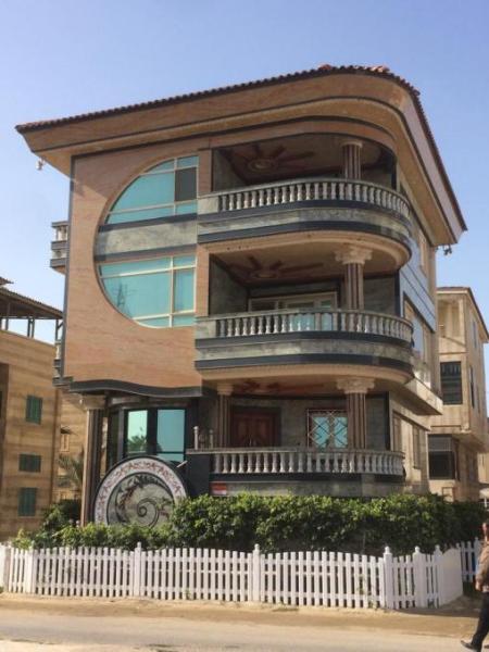 11072719_785103408233471_7136460963449606855_n